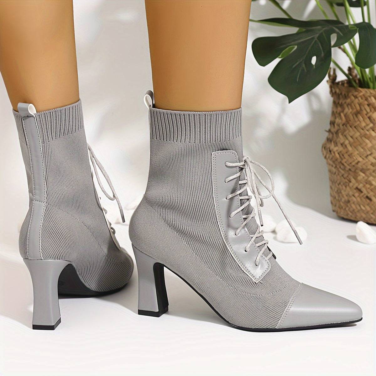 VougeVamp Fashionable Grey Ankle Boots – Pointed Toe & Chunky Heel Winter Boots - VougeVampUK