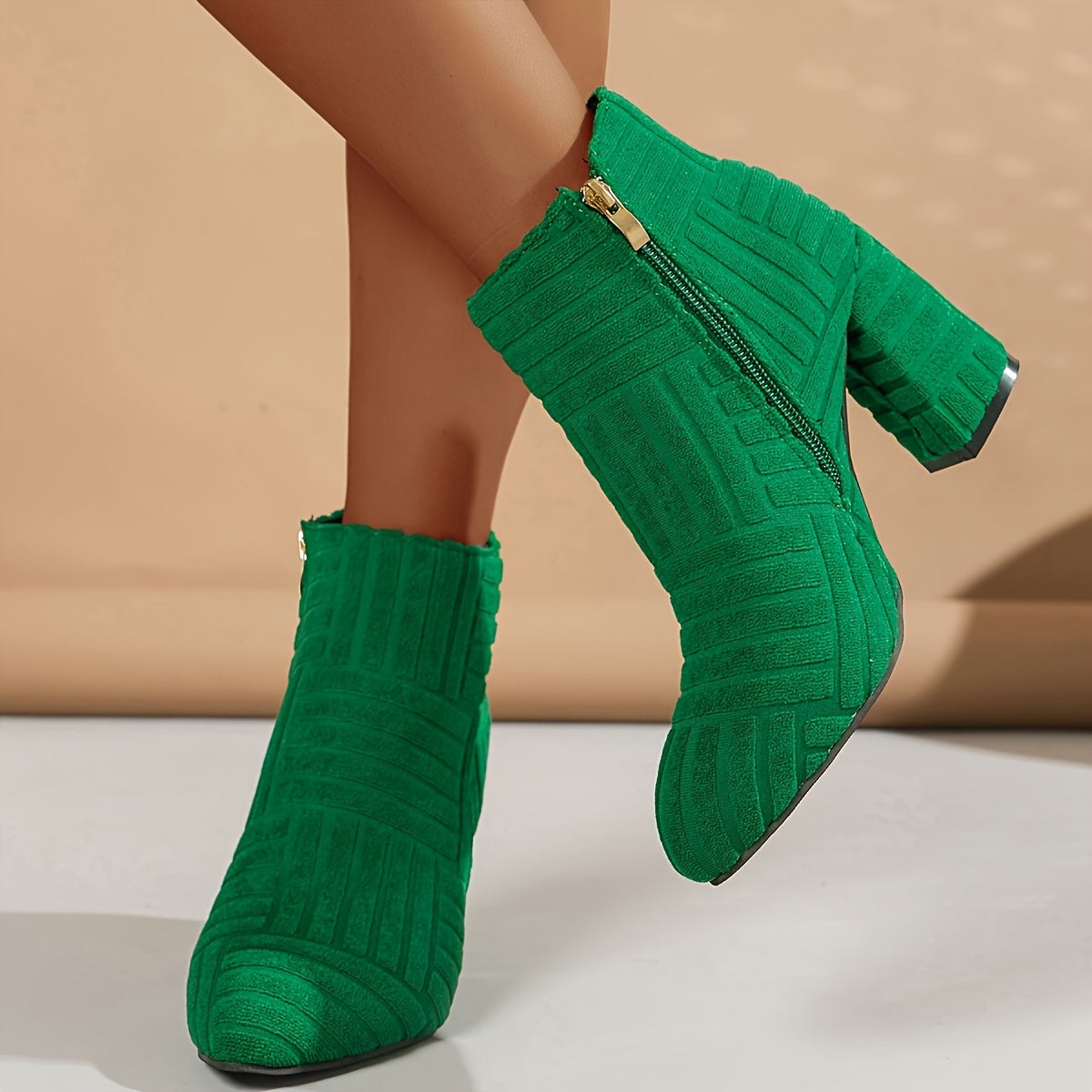 VougeVamp High Heel Ankle Booties – Flannel Block Heel Platform Boots with Pointed Toe & Zipper Closure - VougeVampUK