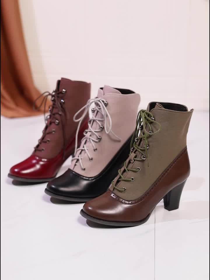 VougeVamp Women's Vintage British Style Ankle Boots – Lace-Up Closure with Block Heel - VougeVampUK