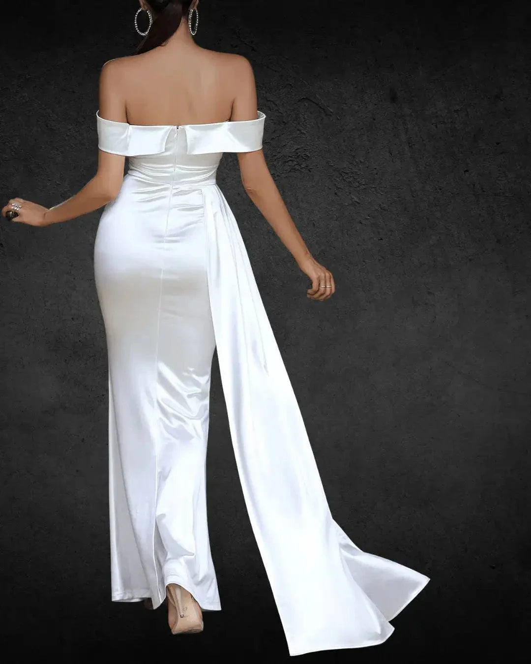 Elegant Off-Shoulder Satin Bridal Gown – Fitted Strapless Wedding Dress for Women, Solid Color Polyester Party Attire - VougeVampUK