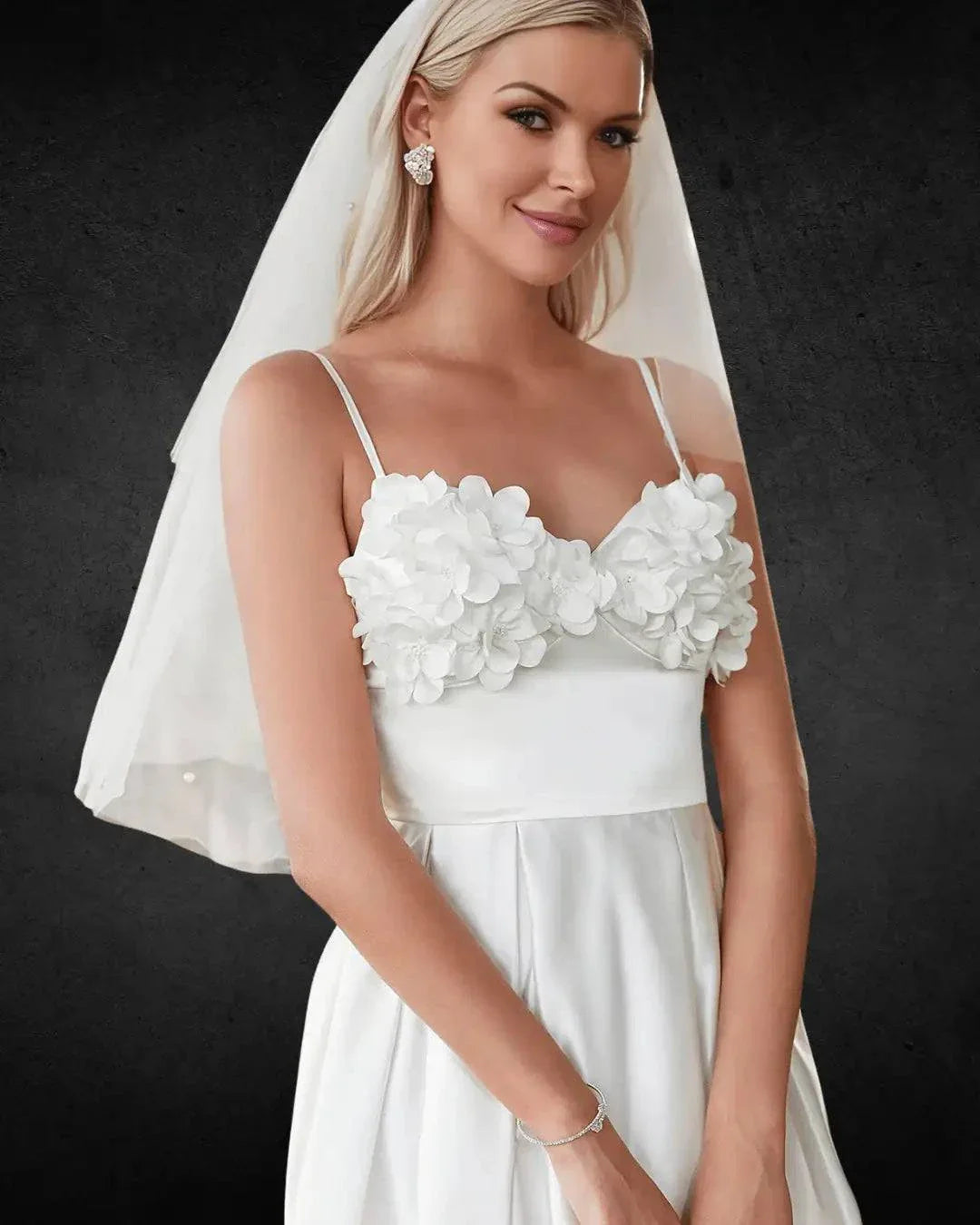 Elegant Satin Slip Wedding Dress with Appliqué – High-Quality Long Bridal Gown for Women - VougeVampUK