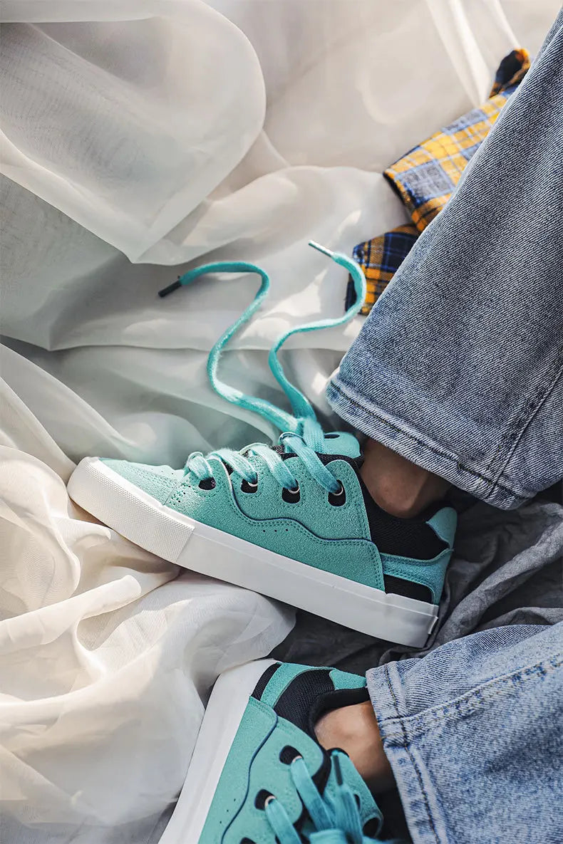 VougeVamp Women's Korean Fashion Canvas Sneakers – Trendy Platform Board Shoes for Casual Wear - VougeVampUK