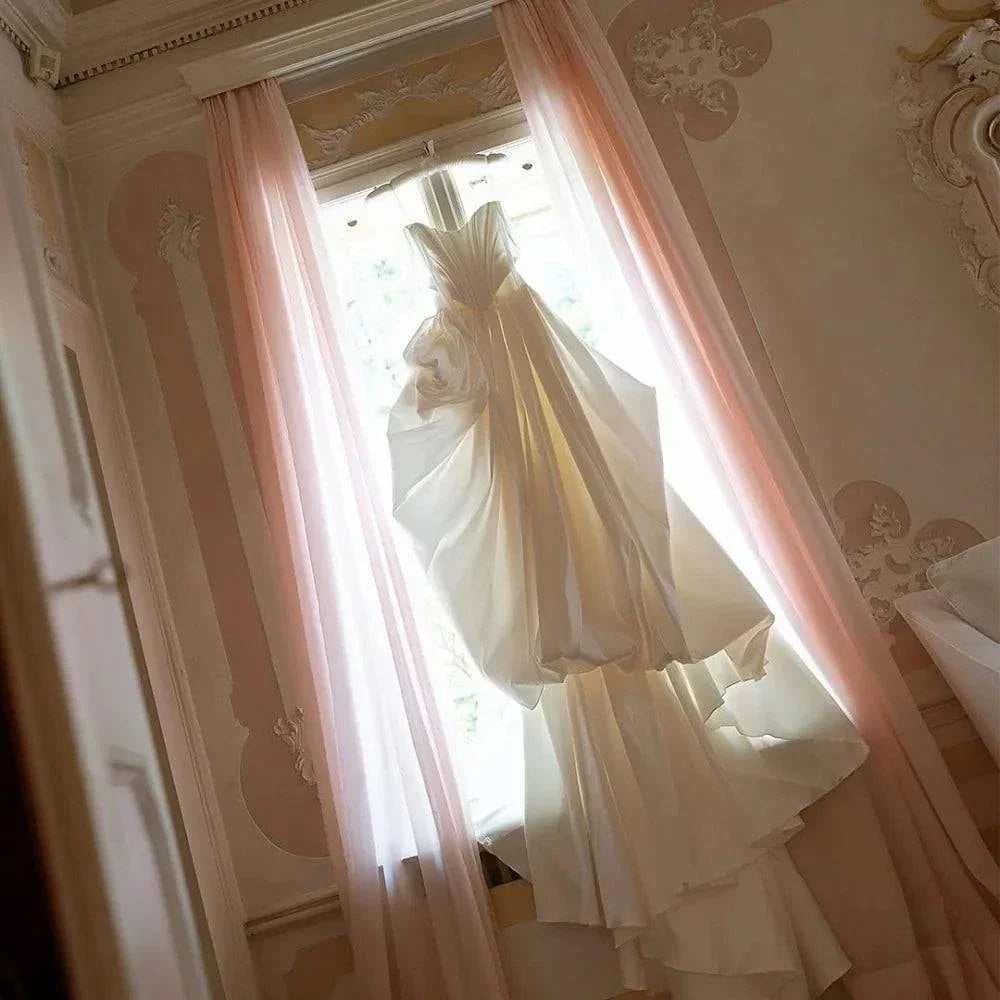 VougeVamp Customized White Spaghetti Strap Bud Wedding Dress - A-Line Sleeveless Floor-Length Gown - VougeVampUK