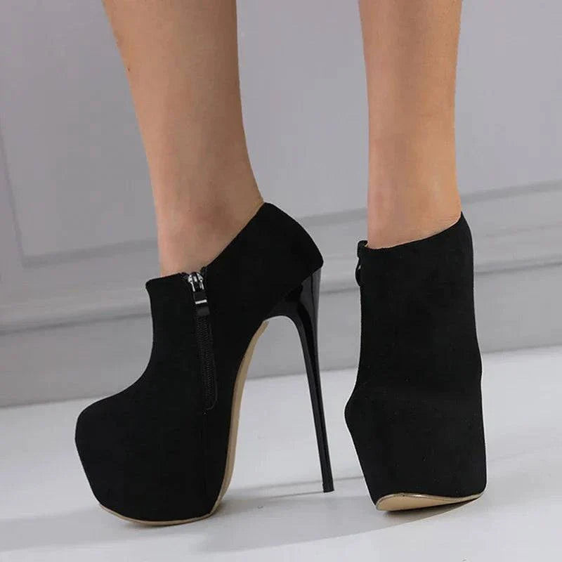 VougeVamp Solid Round Toe Platform Pumps - 16.5CM High Heel Party Shoes for Women