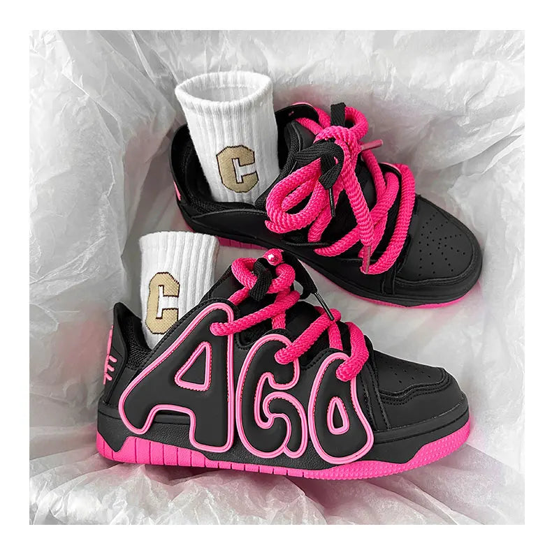 VougeVamp Unisex Skateboard Street Sneakers – High-Quality Hip-Hop Vulcanized Casual Shoes - VougeVampUK