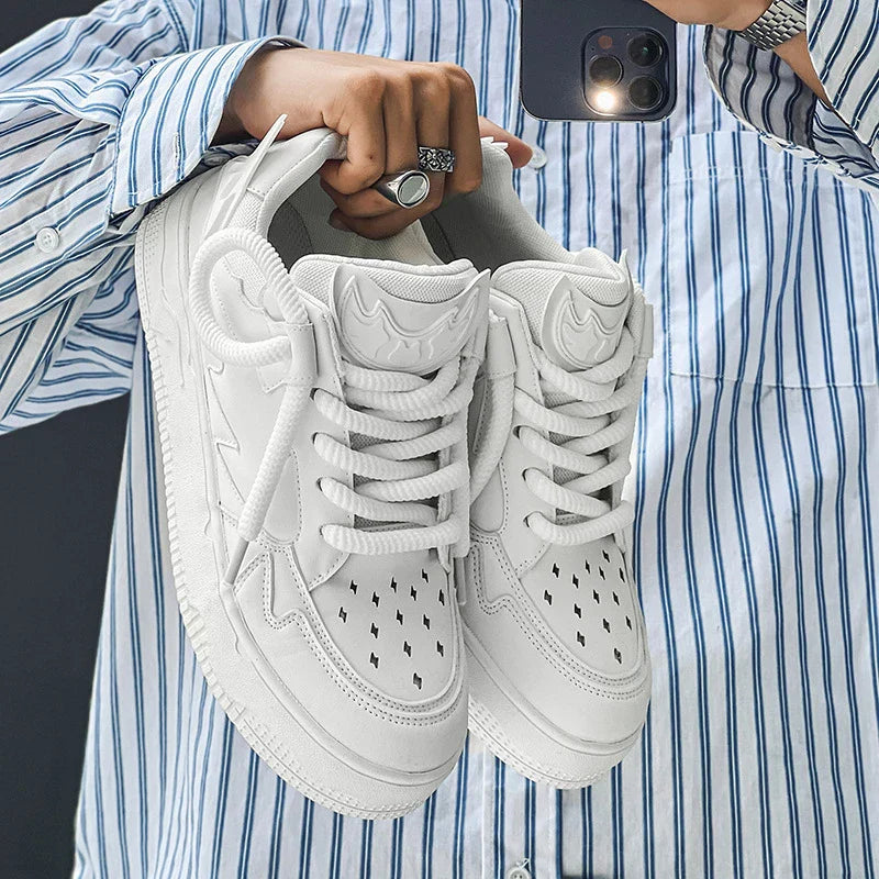 VougeVamp Unisex Skateboard Street Sneakers – Hip-Hop Style Vulcanized Casual Shoes for Walking & Sports - VougeVampUK