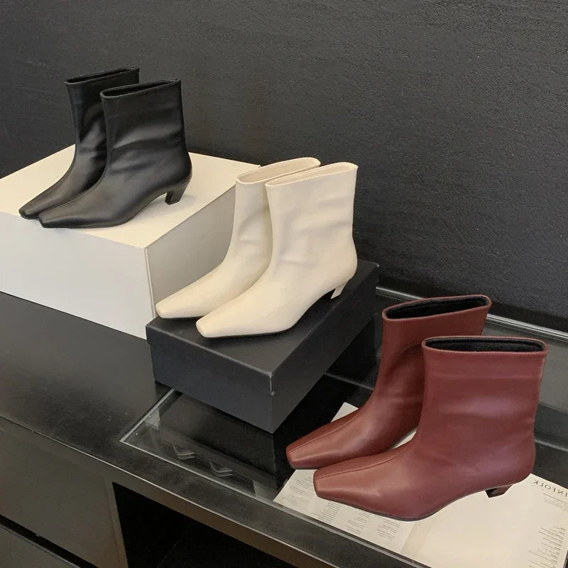 Handmade Pointed Toe Ankle Boots for Women – Slip-On Low Heel Street Style Party & Banquet Short Boots - VougeVampUK