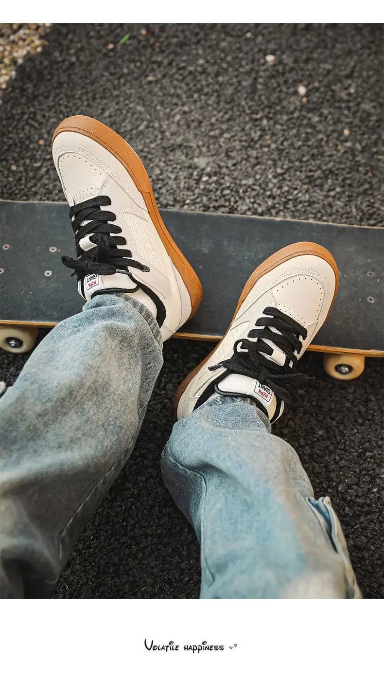 VougeVamp Unisex Fashion Skateboard Shoes – Casual Lace-Up Vulcanized Sports Sneakers - VougeVampUK