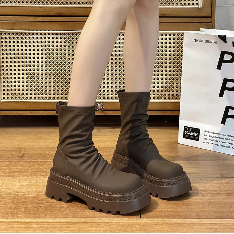 VougeVamp Platform Heel Ankle Booties – Retro Style Short Boots with Back Zipper - VougeVampUK