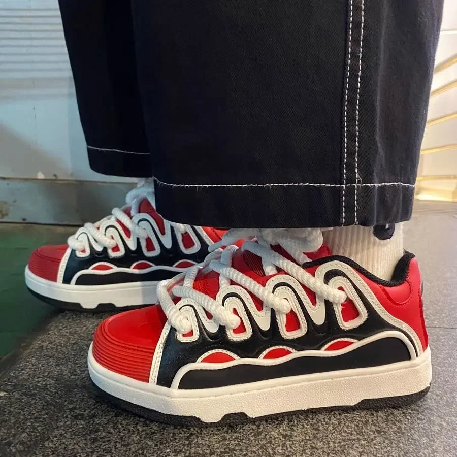 VougeVamp Chunky Retro Sneakers – Plus Size 41 42 Women's Casual Fashion Shoes with Thick Sole - VougeVampUK