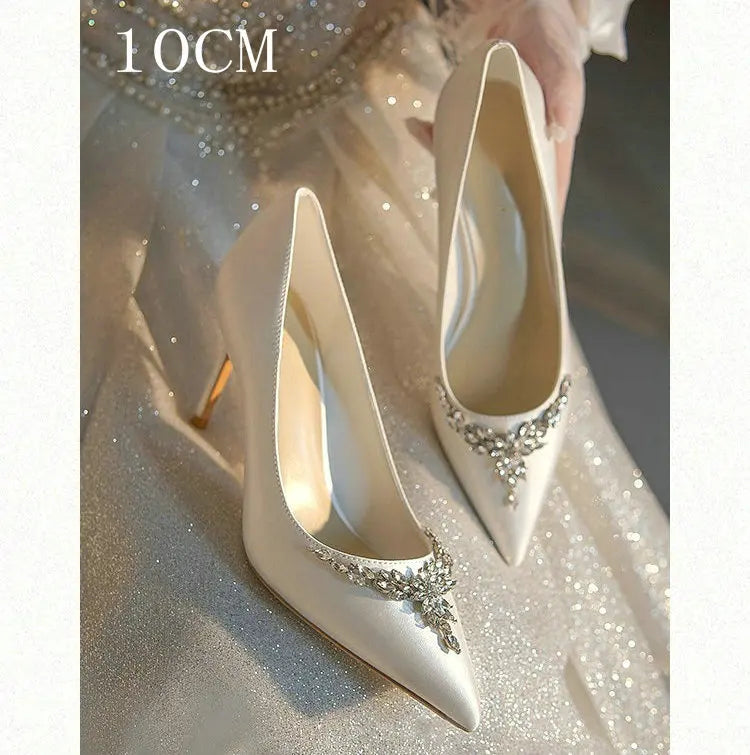 VougeVamp White Silk Satin Bridal Heels – Rhinestone Crystal Stiletto Pumps for Weddings