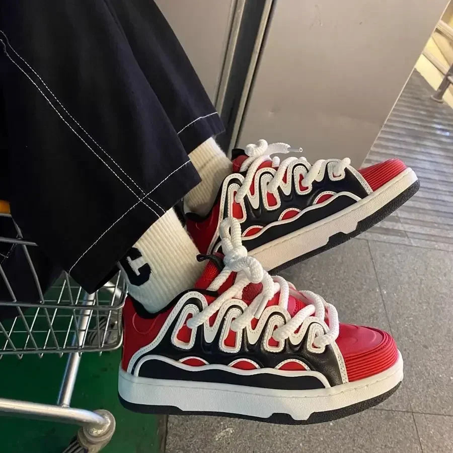 VougeVamp Chunky Retro Sneakers – Plus Size 41 42 Women's Casual Fashion Shoes with Thick Sole - VougeVampUK