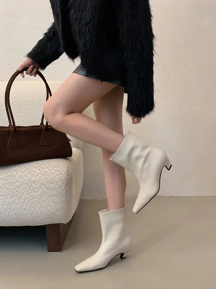 Handmade Pointed Toe Ankle Boots for Women – Slip-On Low Heel Street Style Party & Banquet Short Boots - VougeVampUK