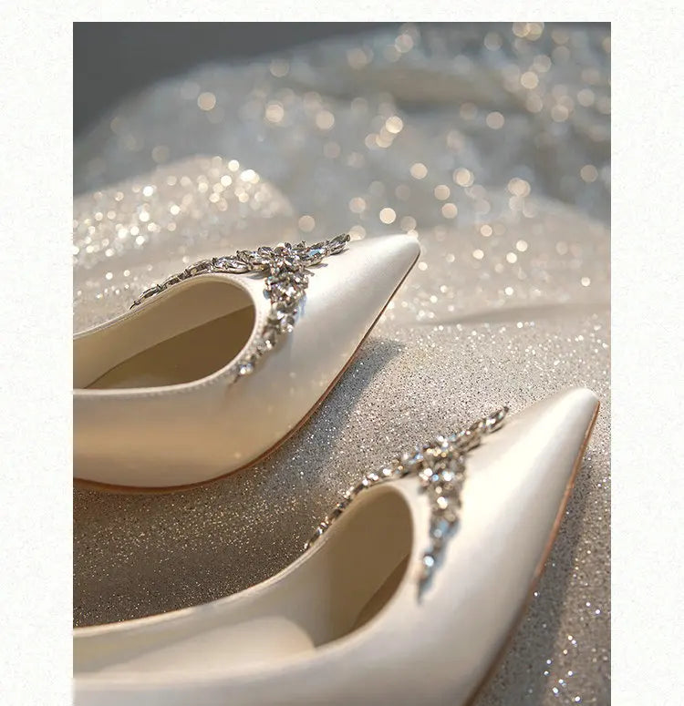 VougeVamp White Silk Satin Bridal Heels – Rhinestone Crystal Stiletto Pumps for Weddings