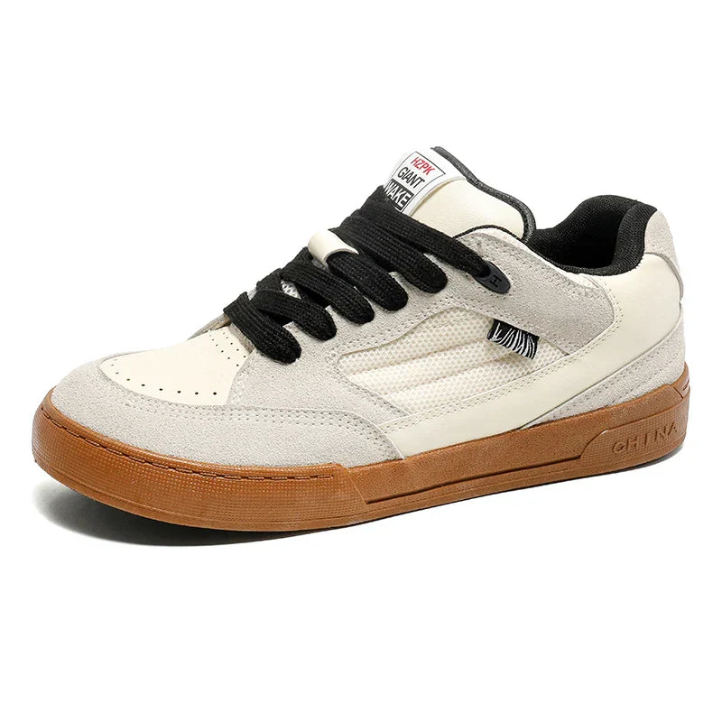 VougeVamp Unisex Fashion Skateboard Shoes – Casual Lace-Up Vulcanized Sports Sneakers - VougeVampUK