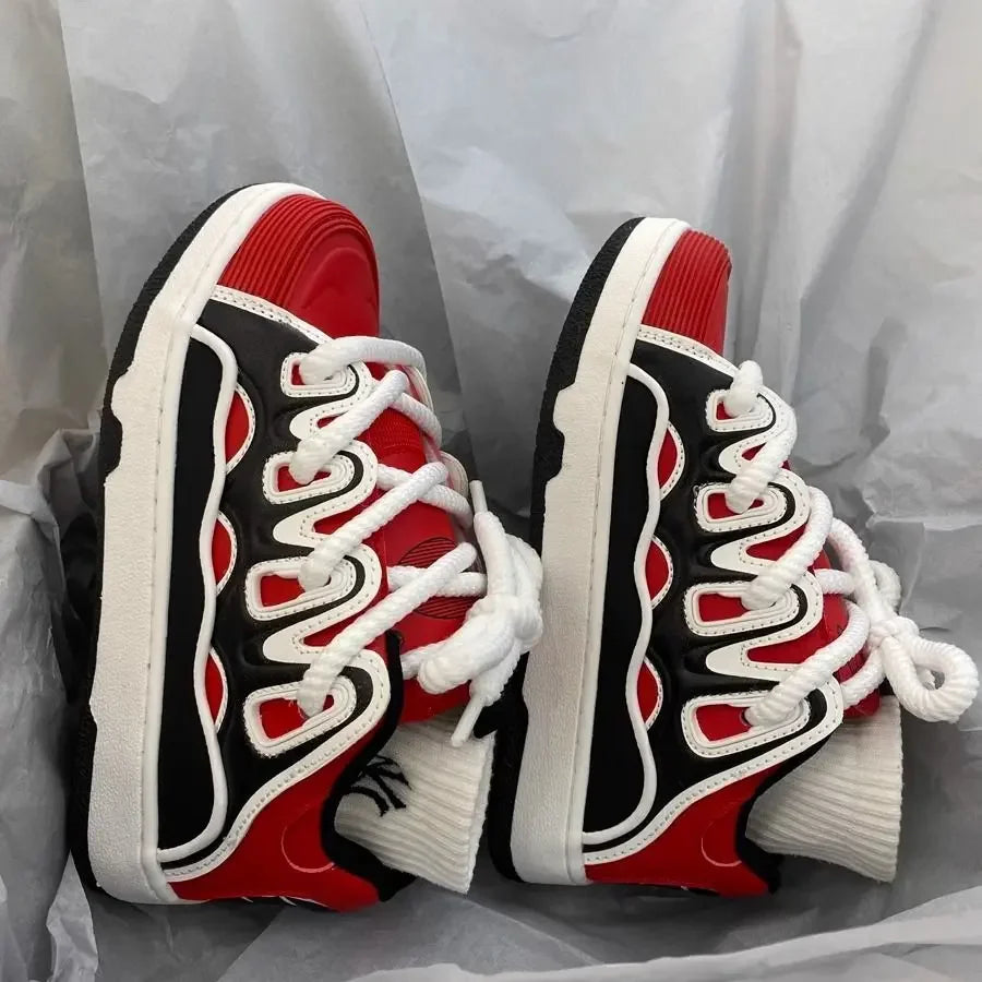 VougeVamp Chunky Retro Sneakers – Plus Size 41 42 Women's Casual Fashion Shoes with Thick Sole - VougeVampUK