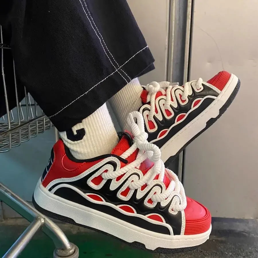 VougeVamp Chunky Retro Sneakers – Plus Size 41 42 Women's Casual Fashion Shoes with Thick Sole - VougeVampUK