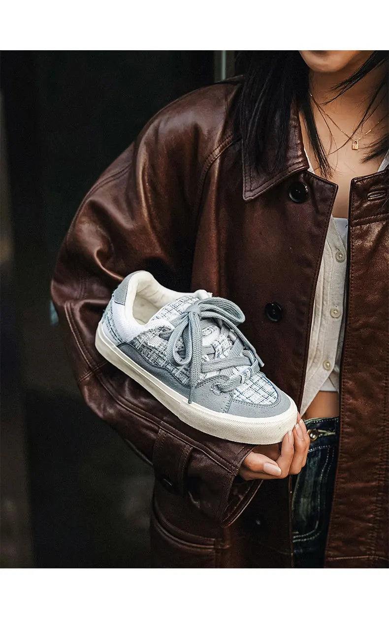 VougeVamp Women's Korean Fashion Canvas Sneakers – Trendy Platform Board Shoes for Casual Wear - VougeVampUK