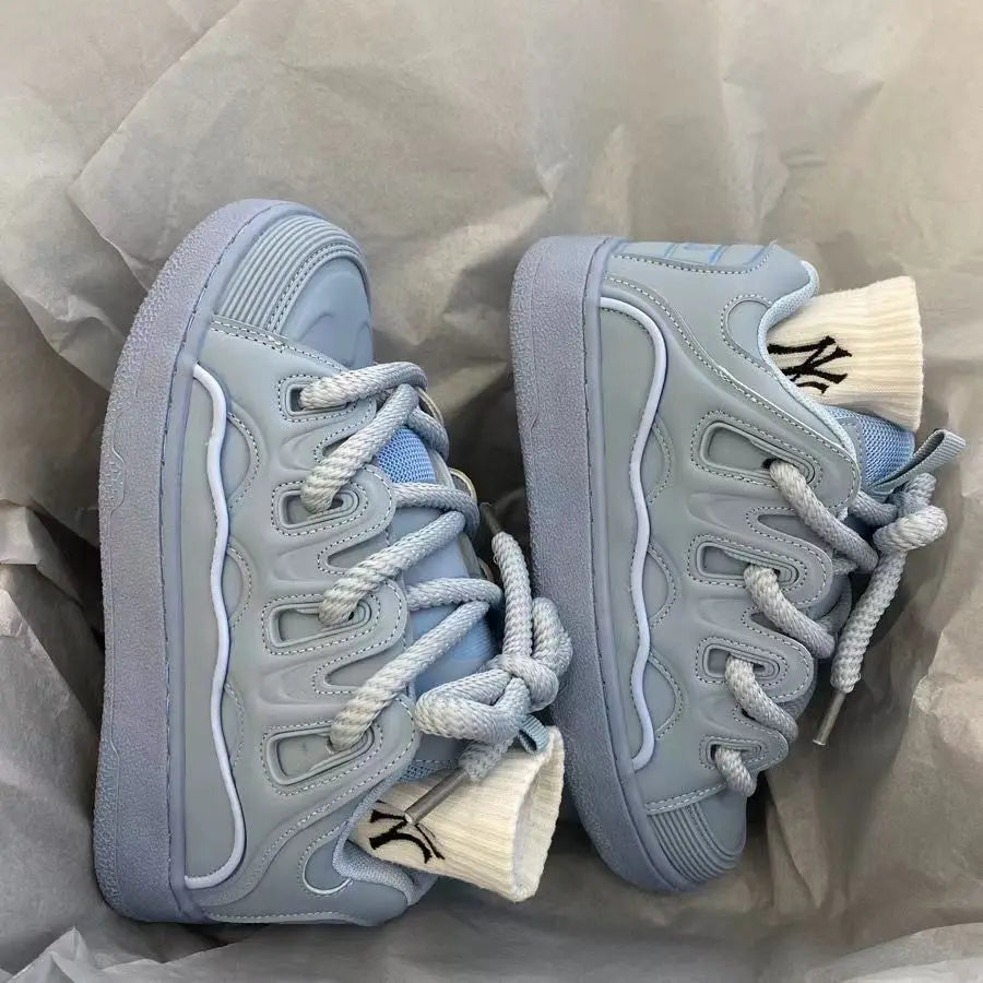 VougeVamp Chunky Retro Sneakers – Plus Size 41 42 Women's Casual Fashion Shoes with Thick Sole - VougeVampUK