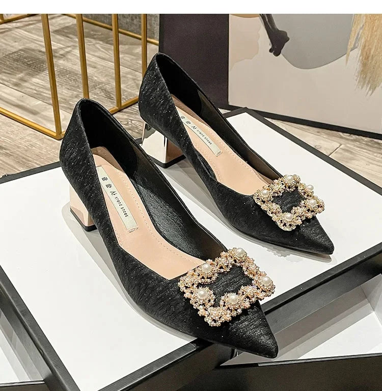 VougeVamp Pearl Rhinestone Pointed Toe Pumps – Elegant Chunky Heel Shoes for Spring Fashion