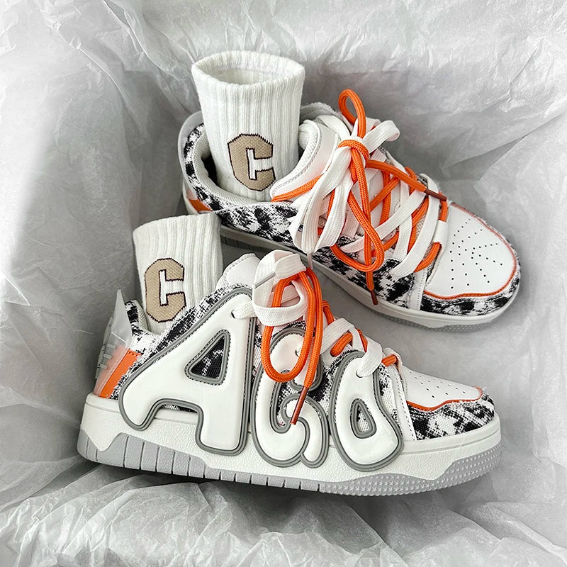 VougeVamp Unisex Skateboard Street Sneakers – High-Quality Hip-Hop Vulcanized Casual Shoes - VougeVampUK