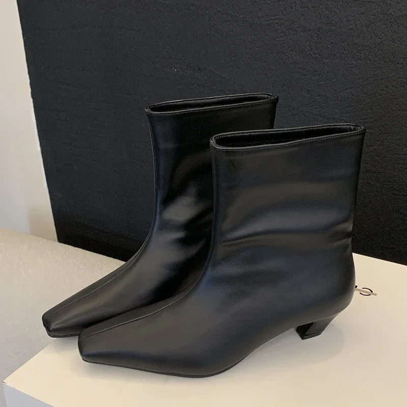 Handmade Pointed Toe Ankle Boots for Women – Slip-On Low Heel Street Style Party & Banquet Short Boots - VougeVampUK