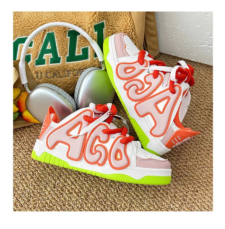 VougeVamp Unisex Skateboard Street Sneakers – High-Quality Hip-Hop Vulcanized Casual Shoes - VougeVampUK