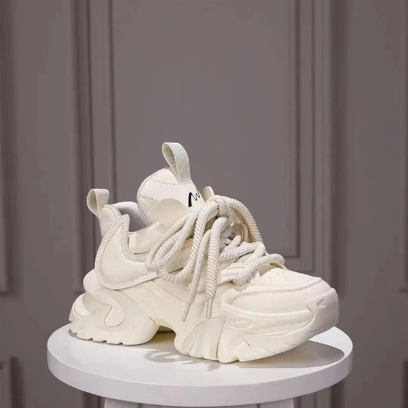 VougeVamp Women's Thick-Soled Sneakers – Height Increasing Breathable Lace-Up Sports Shoes - VougeVampUK