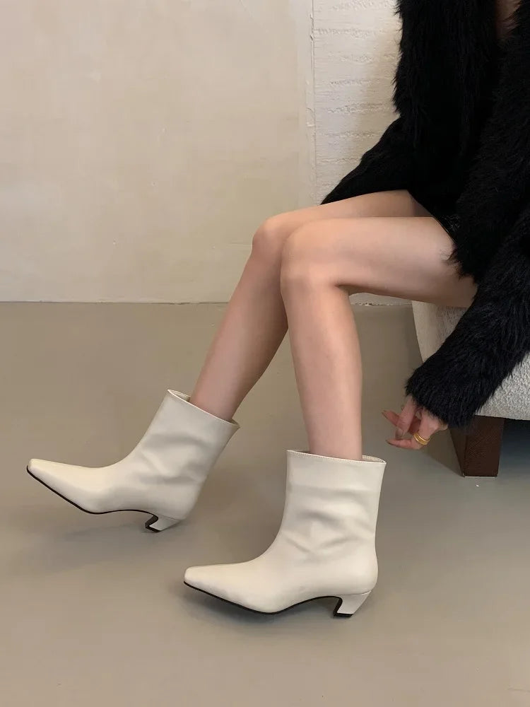 Handmade Pointed Toe Ankle Boots for Women – Slip-On Low Heel Street Style Party & Banquet Short Boots - VougeVampUK