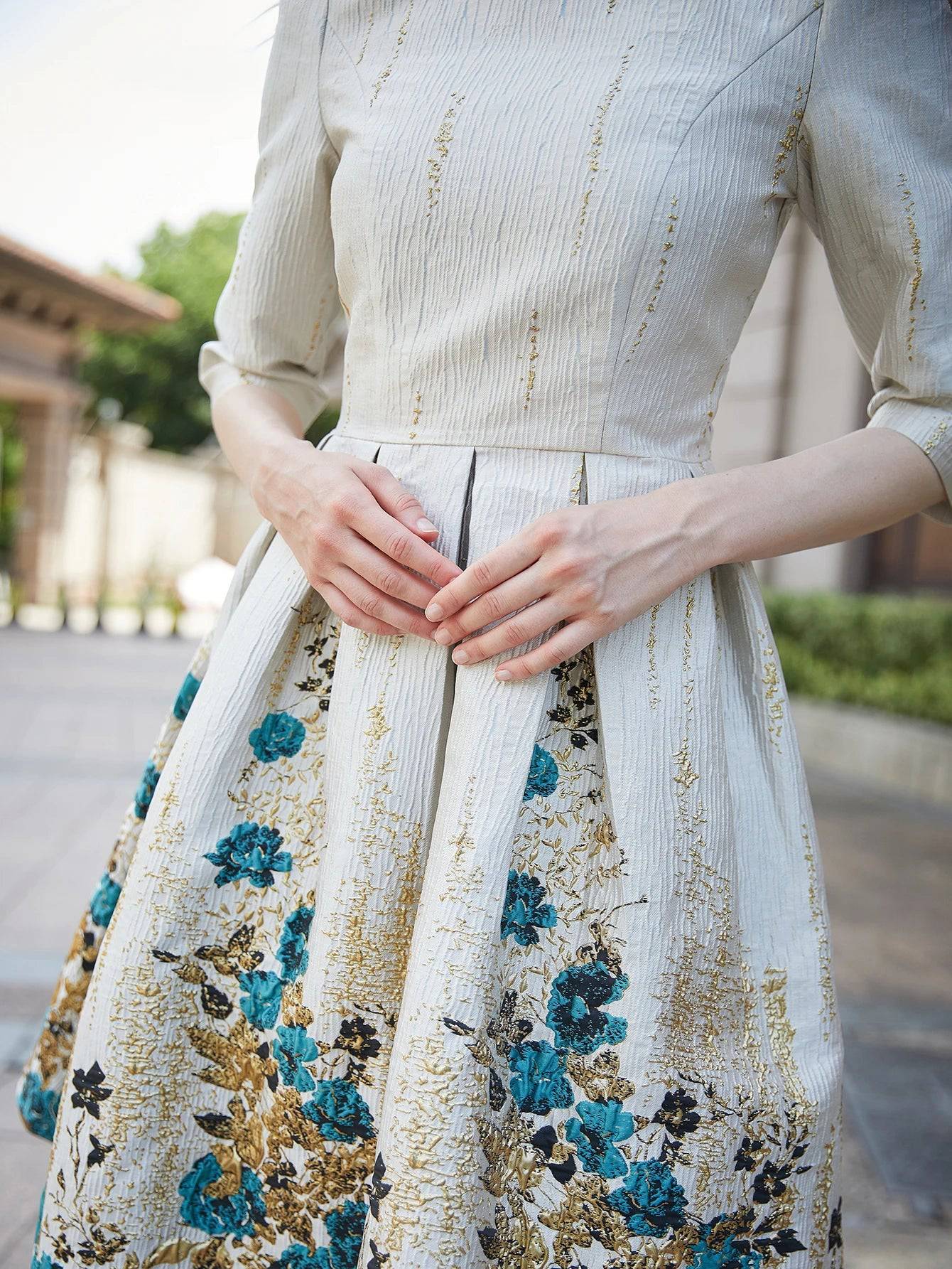 VougeVamp Luxury Women Jacquard Mid-Calf Dress - Floral A-Line Evening Gown with Three-Quarter Sleeves - VougeVampUK