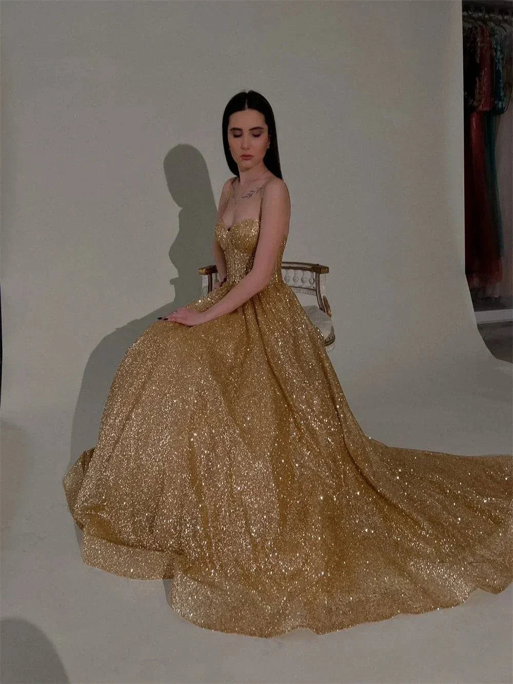 VougeVamp Sequin Spaghetti Strap V-Neck Evening Dress - Floor-Length Draped A-Line Wedding Gown - VougeVampUK