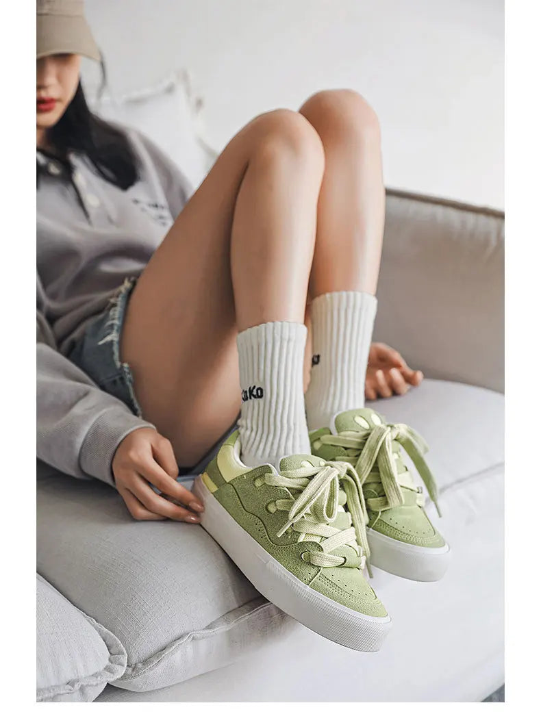 VougeVamp Women's Korean Fashion Canvas Sneakers – Trendy Platform Board Shoes for Casual Wear - VougeVampUK