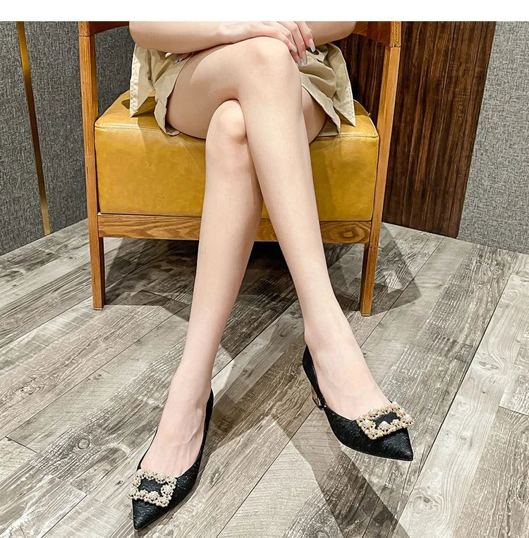 VougeVamp Pearl Rhinestone Pointed Toe Pumps – Elegant Chunky Heel Shoes for Spring Fashion