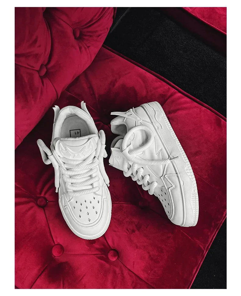 VougeVamp Unisex Skateboard Street Sneakers – Hip-Hop Style Vulcanized Casual Shoes for Walking & Sports - VougeVampUK