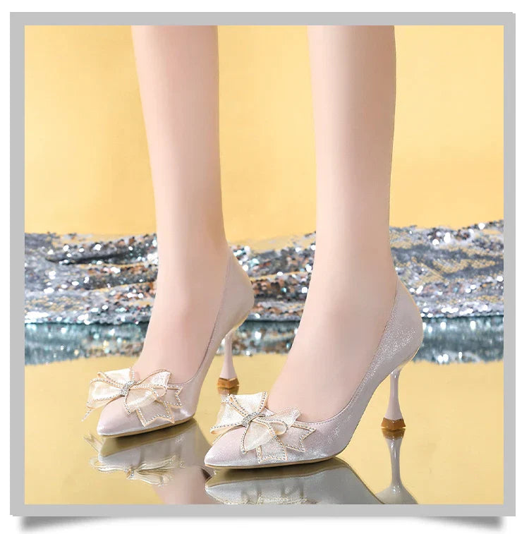 VougeVamp Rhinestone Bow Pointed Toe Stiletto Pumps – Elegant Satin Bridal & Wedding Heels - VougeVampUK