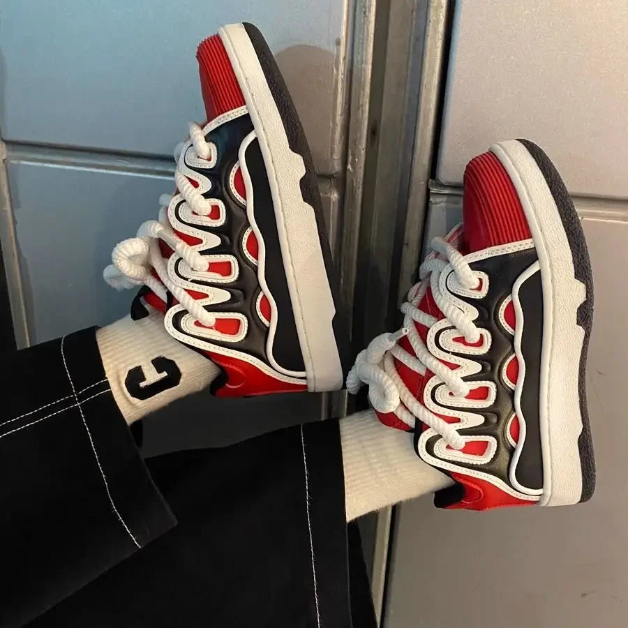 VougeVamp Chunky Retro Sneakers – Plus Size 41 42 Women's Casual Fashion Shoes with Thick Sole - VougeVampUK