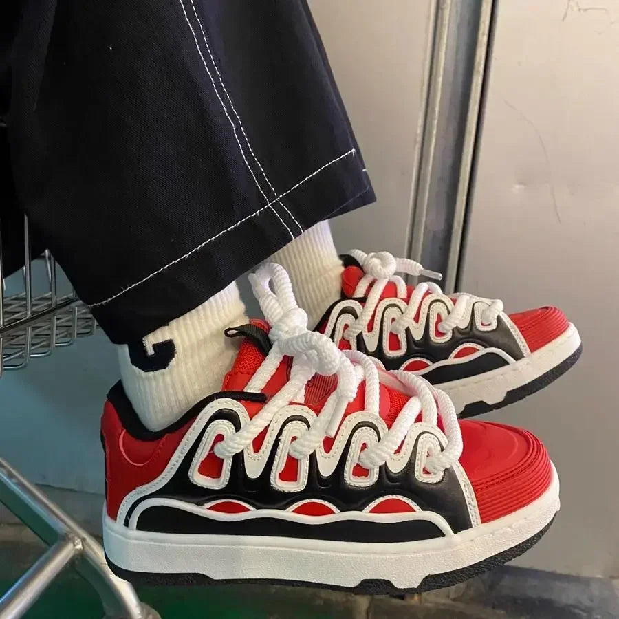 VougeVamp Chunky Retro Sneakers – Plus Size 41 42 Women's Casual Fashion Shoes with Thick Sole - VougeVampUK