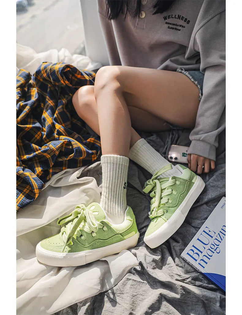 VougeVamp Women's Korean Fashion Canvas Sneakers – Trendy Platform Board Shoes for Casual Wear - VougeVampUK