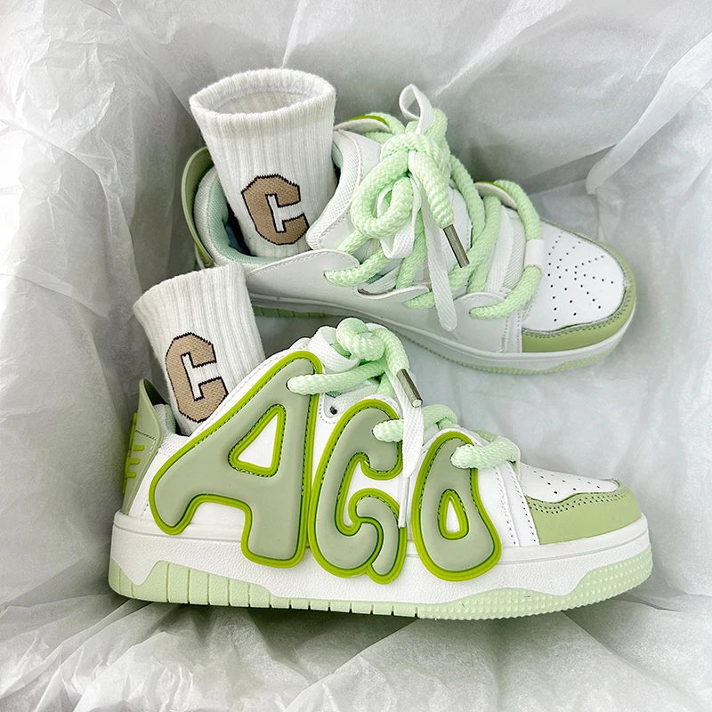 VougeVamp Unisex Skateboard Street Sneakers – High-Quality Hip-Hop Vulcanized Casual Shoes - VougeVampUK