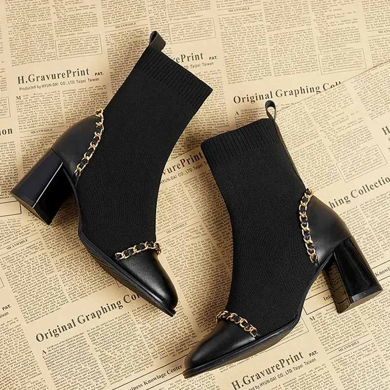 VougeVamp Women's Knitted Chain Sock Boots – Trendy Chunky Heel Winter Ankle Boots - VougeVampUK