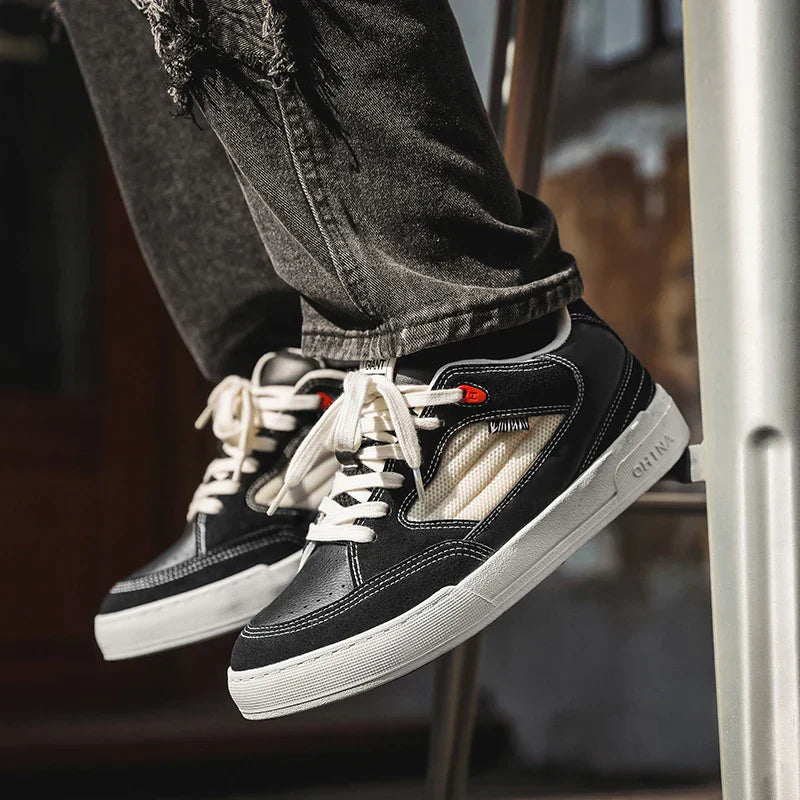 VougeVamp Unisex Fashion Skateboard Shoes – Casual Lace-Up Vulcanized Sports Sneakers - VougeVampUK