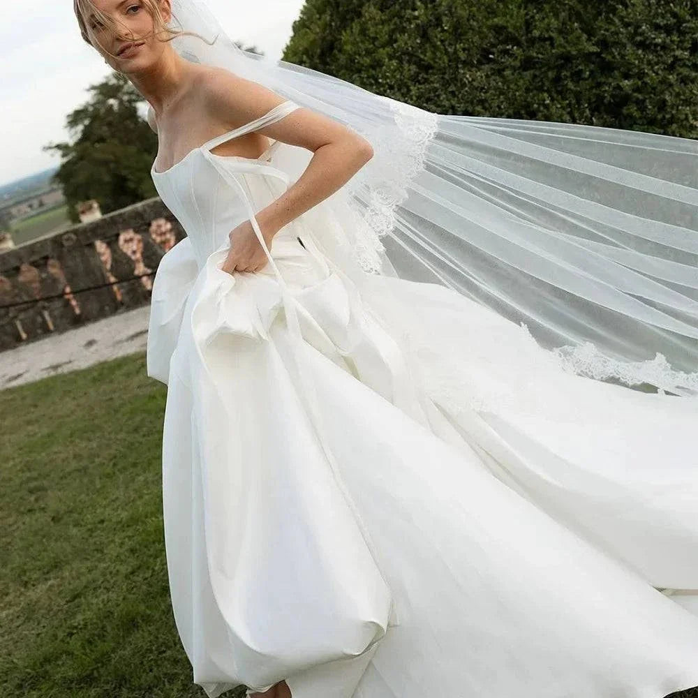 VougeVamp Customized White Spaghetti Strap Bud Wedding Dress - A-Line Sleeveless Floor-Length Gown - VougeVampUK