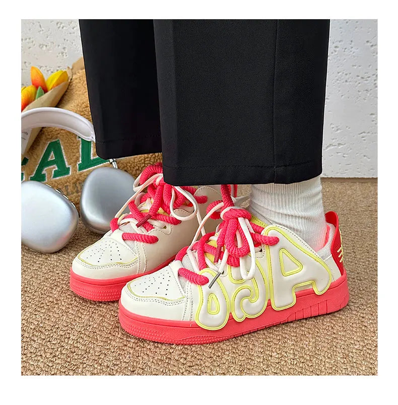 VougeVamp Unisex Skateboard Street Sneakers – High-Quality Hip-Hop Vulcanized Casual Shoes - VougeVampUK