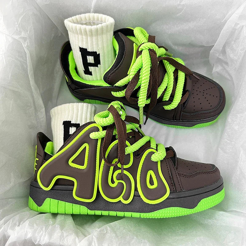 VougeVamp Unisex Skateboard Street Sneakers – High-Quality Hip-Hop Vulcanized Casual Shoes - VougeVampUK