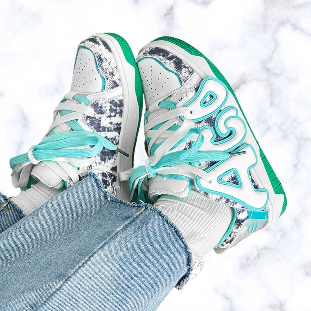 Unisex Lightweight Designer Sneakers – Breathable Casual Shoes for Basketball, Tennis, Running, and Travel