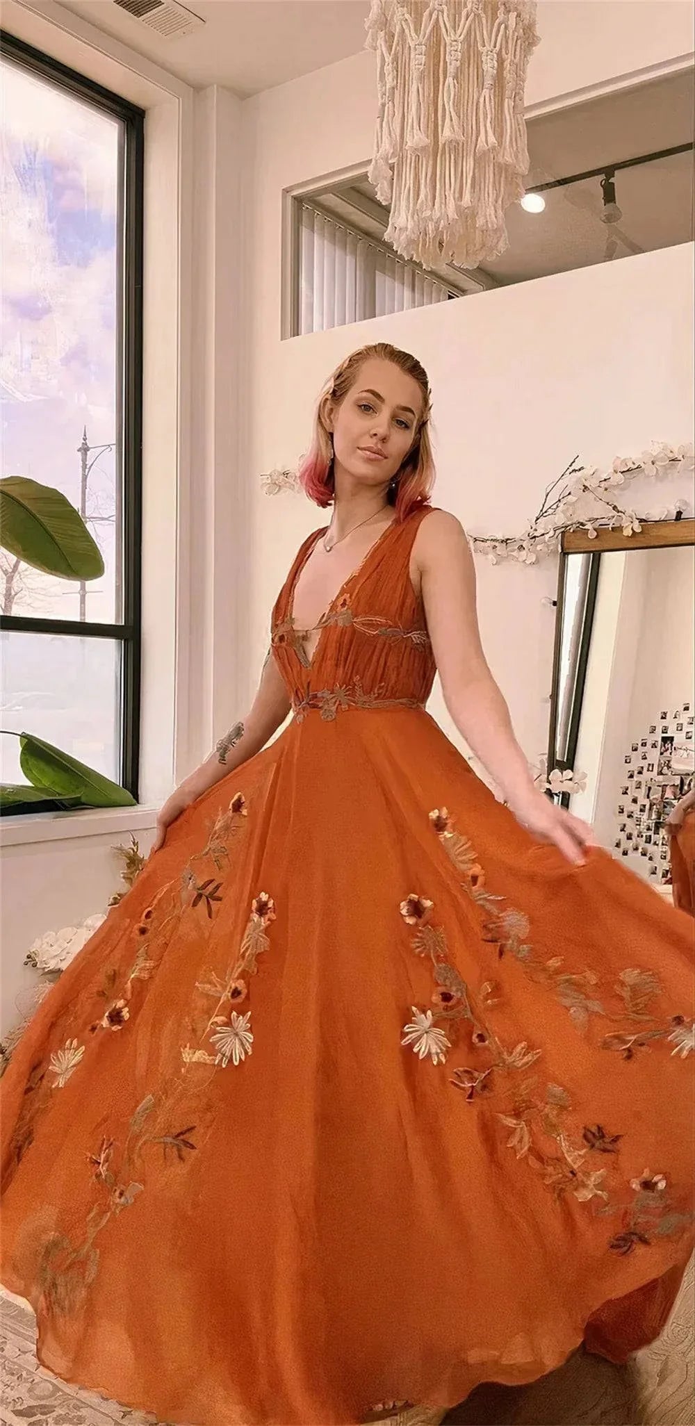 VougeVamp BOHO Orange Chiffon Evening Dress - Sleeveless V-Neck Long Train A-Line Party Gown