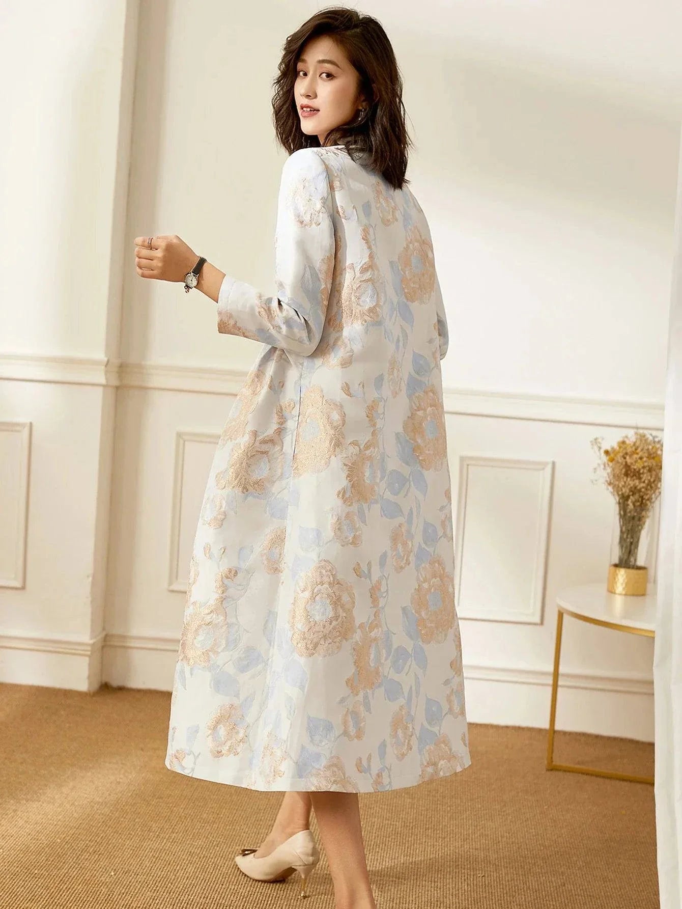VougeVamp Luxury Women's Long Trench Coat - Elegant Floral A-Line Outerwear for Spring and Fall