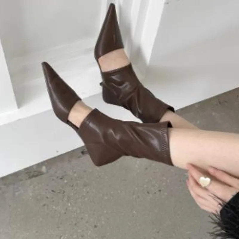 VougeVamp Pointed Toe Hollowed-Out Stiletto Boots – Stylish Elastic Sleeve High Heel Boots for Spring & Fashion Wear