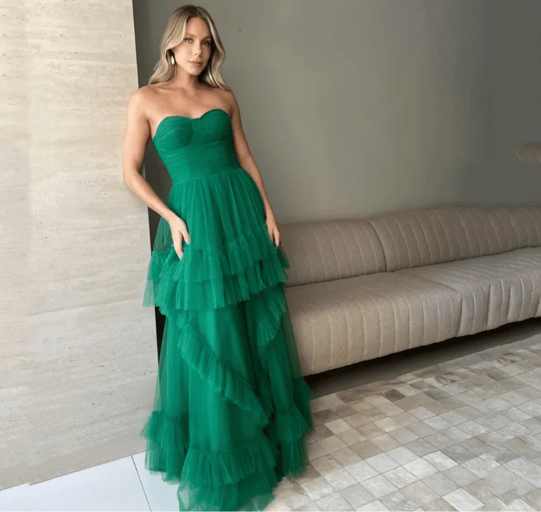 VougeVamp Strapless Green Prom Dress - Tulle Layered A-Line Evening Gown for Weddings and Parties