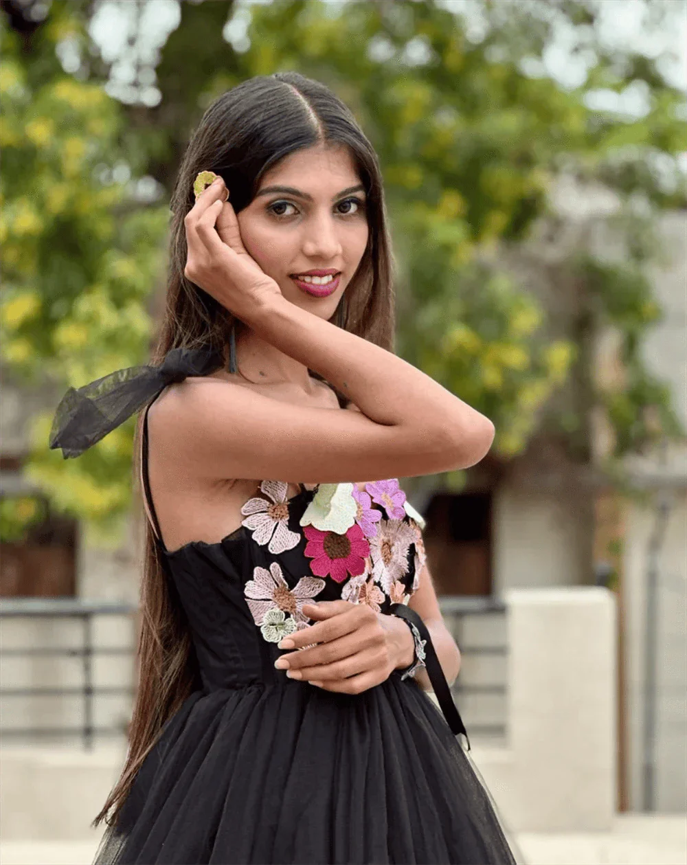 VougeVamp Sweetheart Black Prom Dress with 3D Floral Embroidery - A-Line Fairy Prom Gown